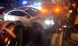 最新撞车爆料视频,惊心动魄！最新撞车爆料视频揭秘事故瞬间